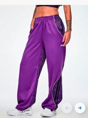 Zumba Rock n Roll Curvy track pants.